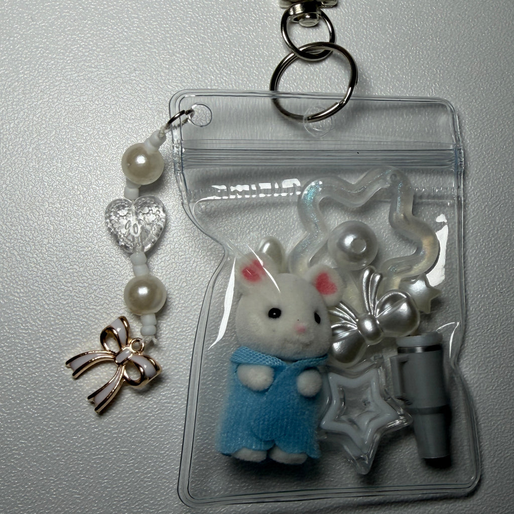 White mouse mini trinket pouch 🐭