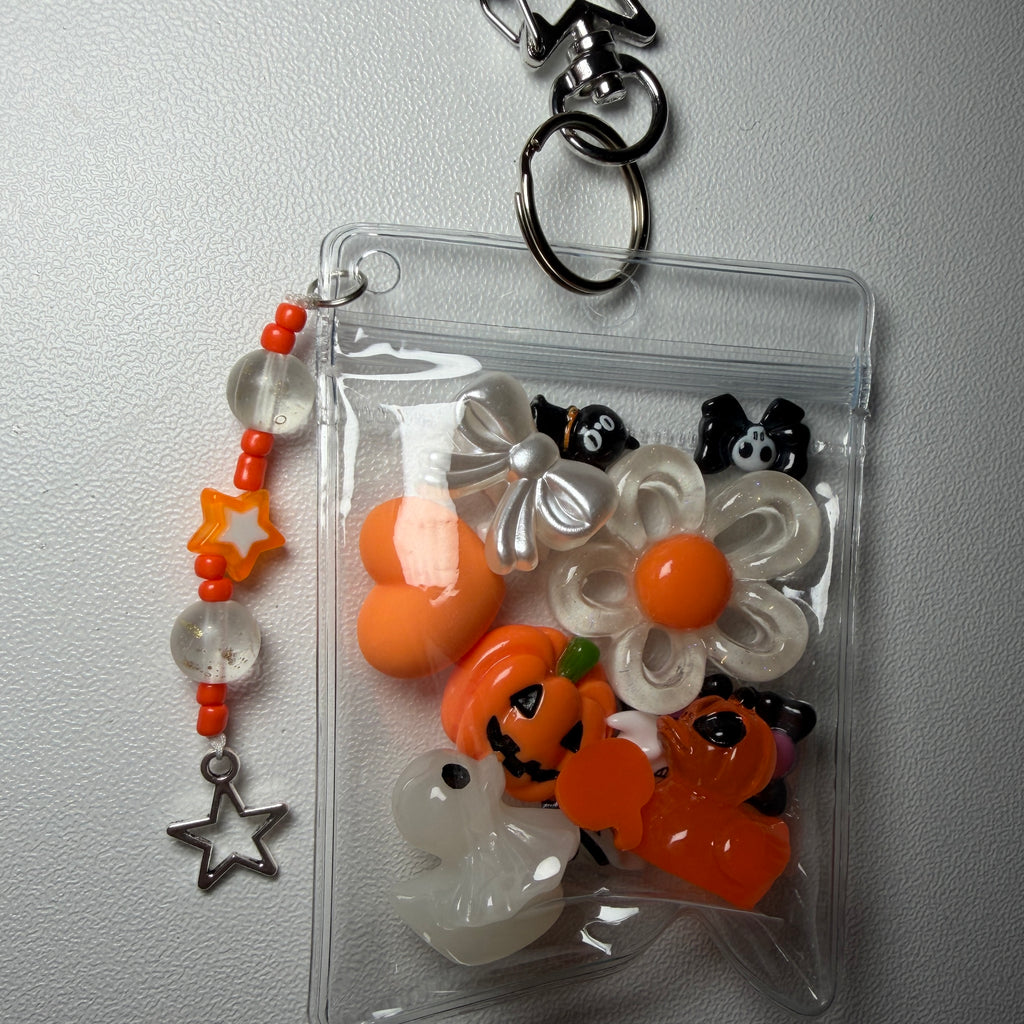 Orange and white spooky duck mini trinket pouch 🧡