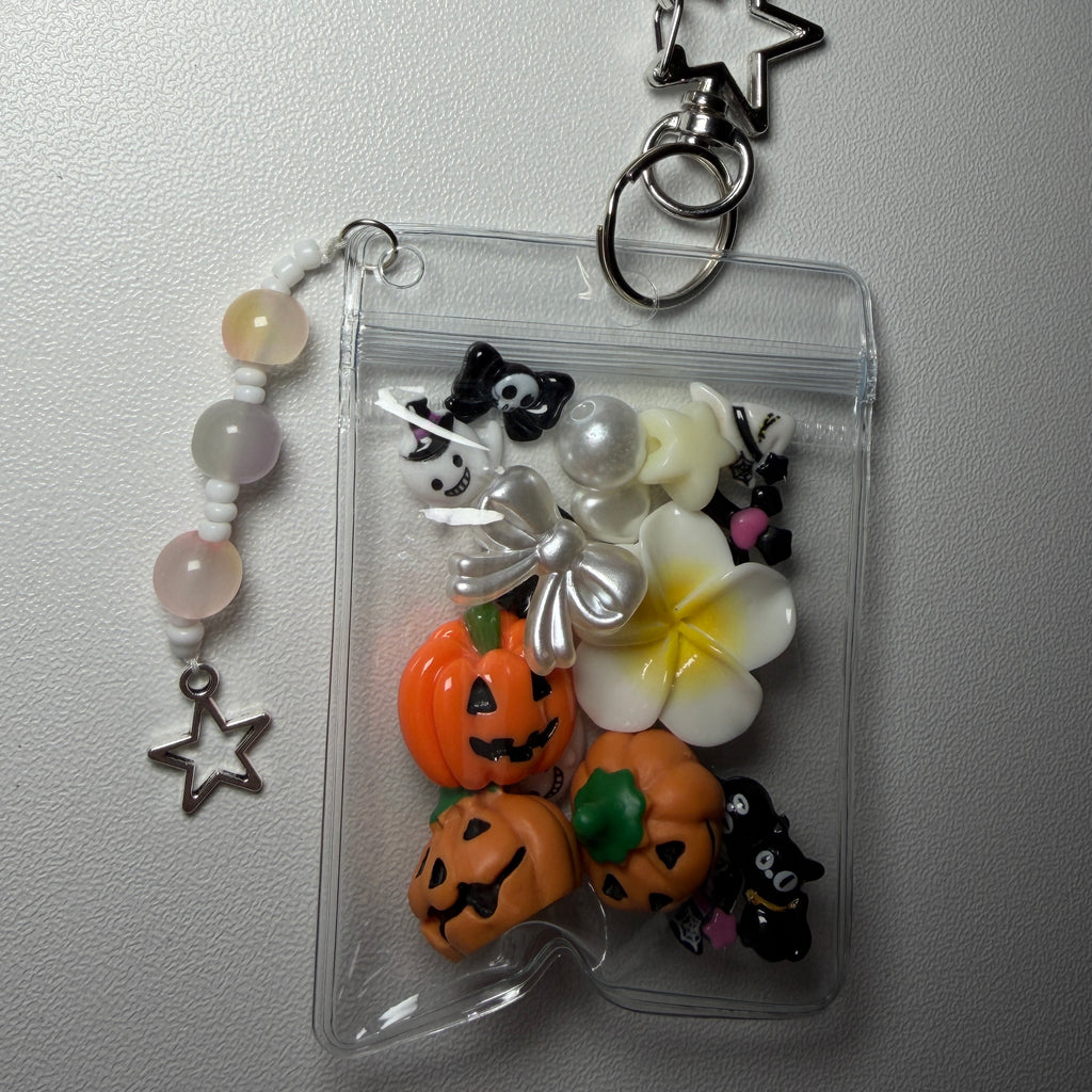 White pumpkin mini trinket pouch 🤍🎃