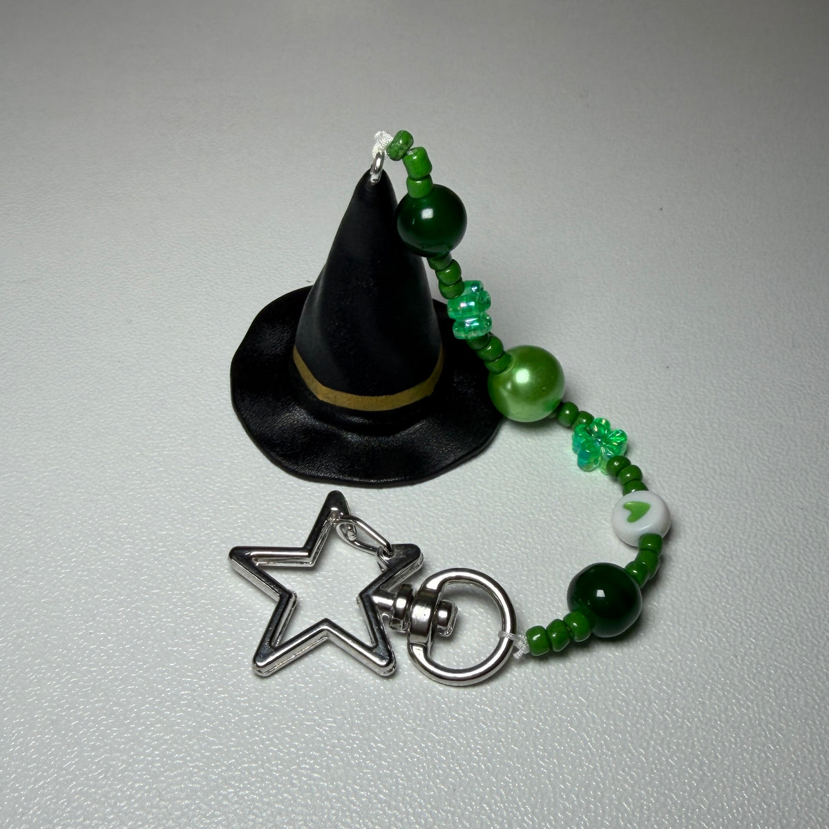 Witch hat keychains 🧙🏼‍♀️