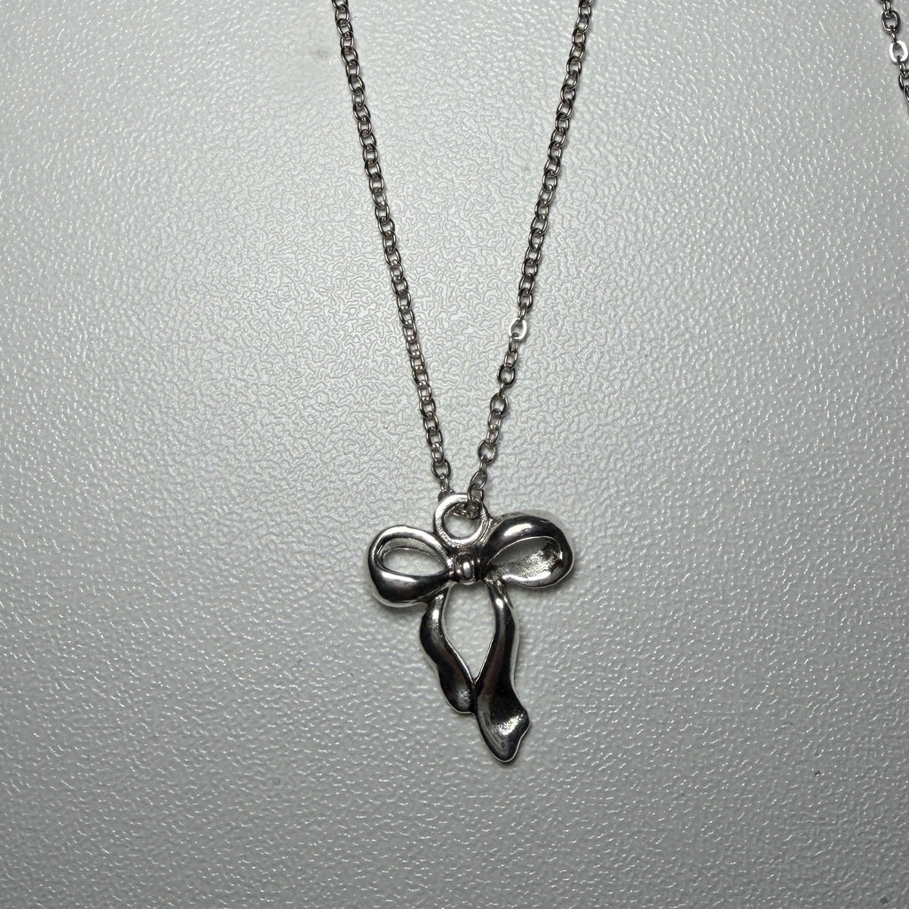 Silver charm necklaces 🩶