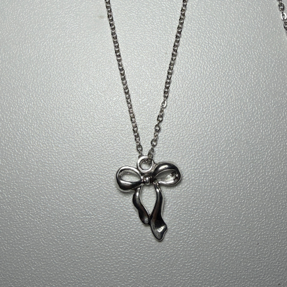 Silver charm necklaces 🩶