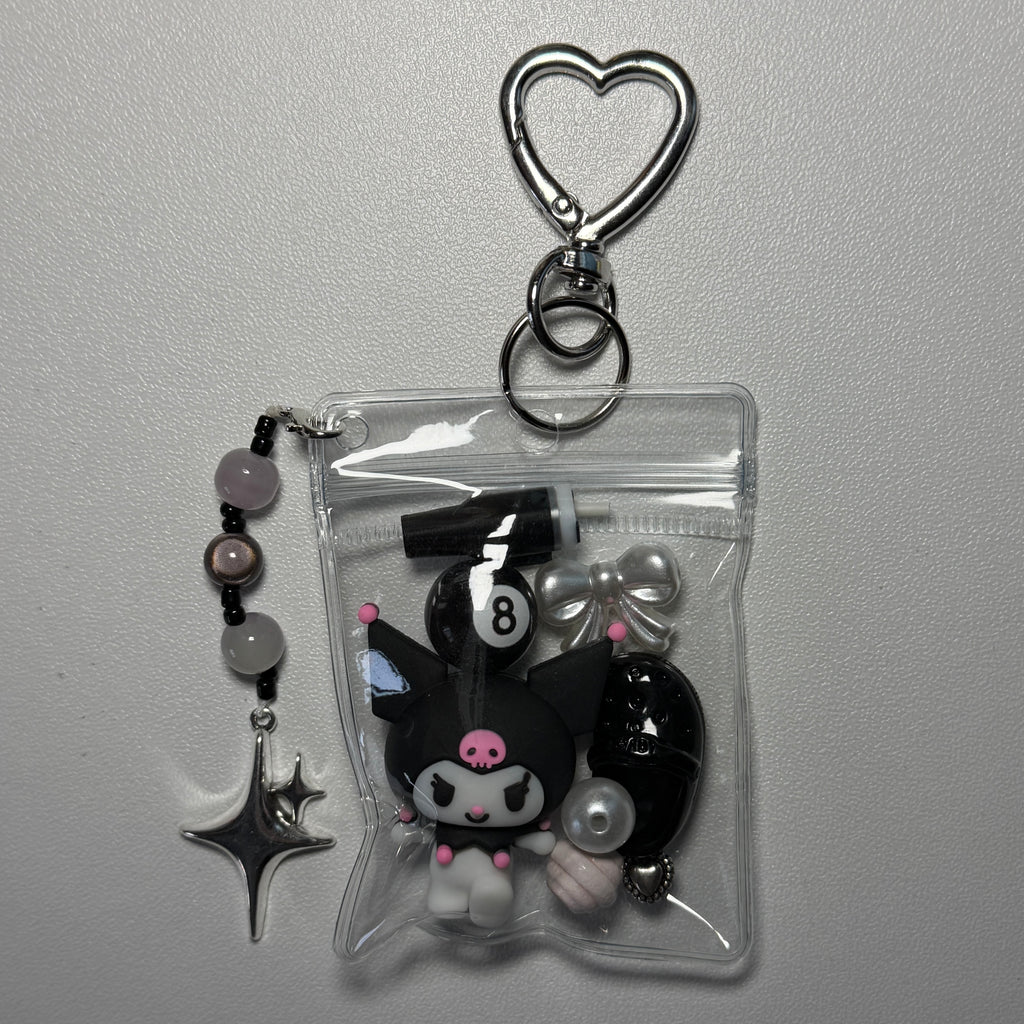 Kuromi mini trinket pouch 🖤