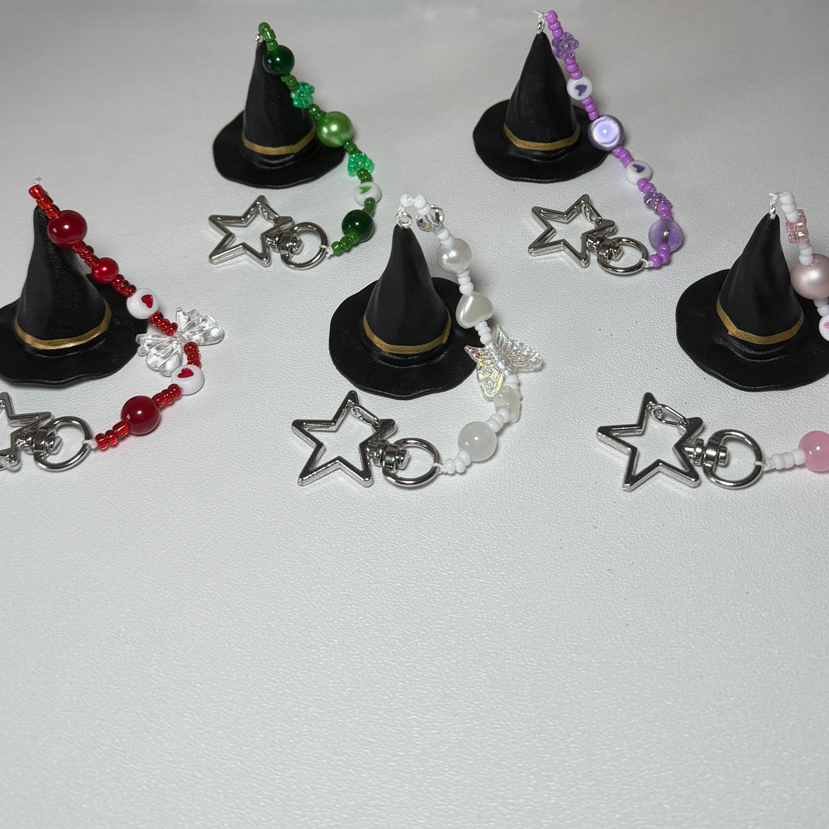 Witch hat keychains 🧙🏼‍♀️